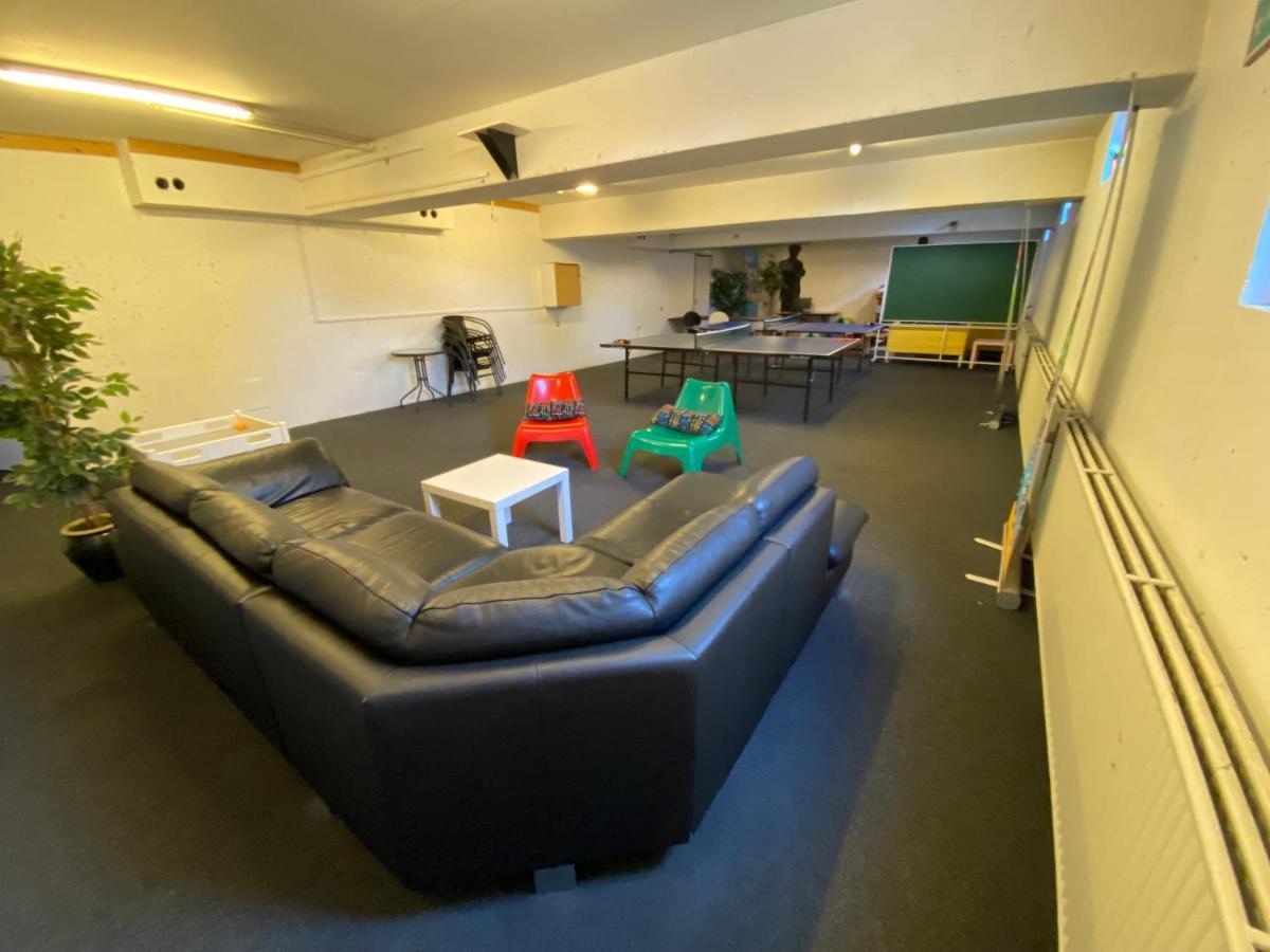 גרינדסטד Family Rooms In The Center מראה חיצוני תמונה
